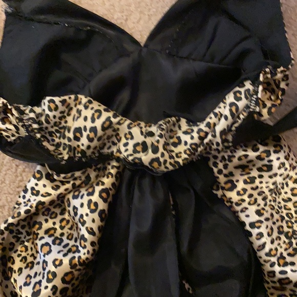 Urban behavior leopard print nightie top - Picture 4 of 5